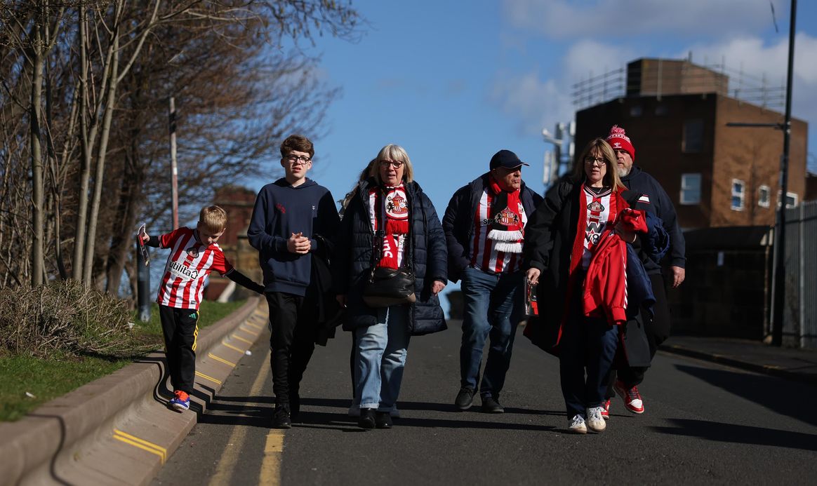 Fans arrive at Sunderland v Brighton