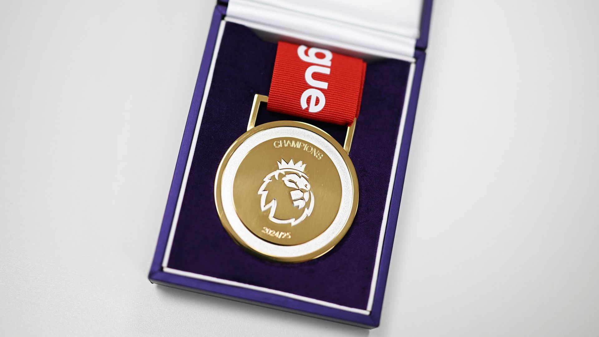 Premier League medal 202425
