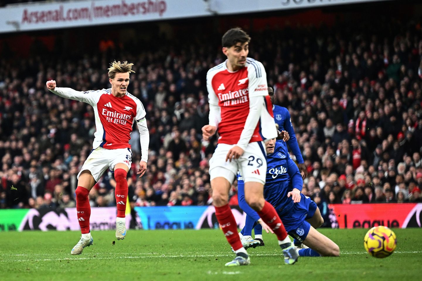Premier League - Arsenal v Everton