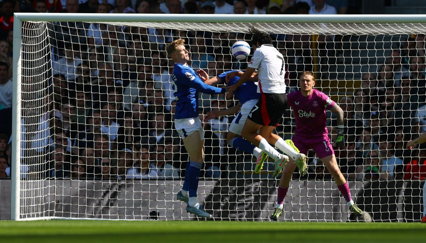 Fulham v Everton