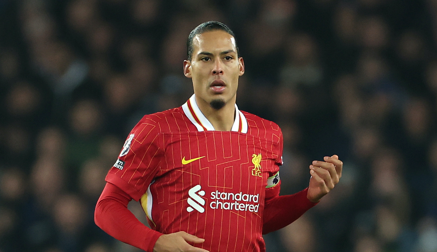 L’avenir incertain de Virgil van Dijk : le capitaine de Liverpool face à une décision cruciale L’avenir incertain de Virgil van Dijk : le capitaine de Liverpool face à une décision cruciale